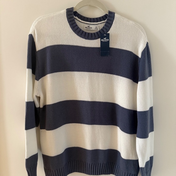 Hollister Oversized striped jumper in blue and white - Picture 1 of 3
